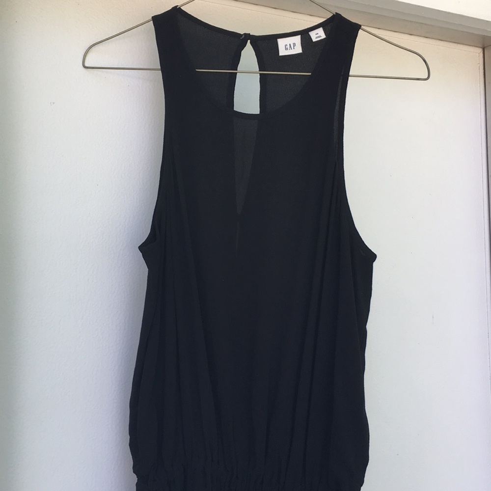 HARDLY WORN GAP Black Crepe Jumpsuit with Pockets